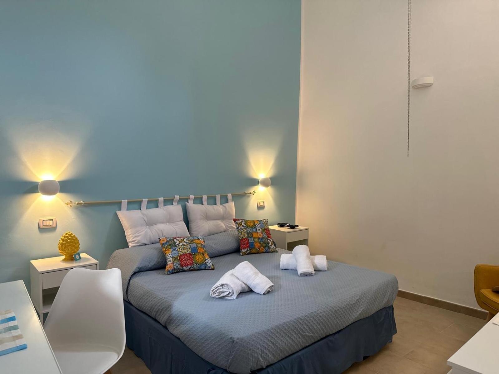 Madre Terra Airport Rooms And Suites Terrasini Exteriér fotografie